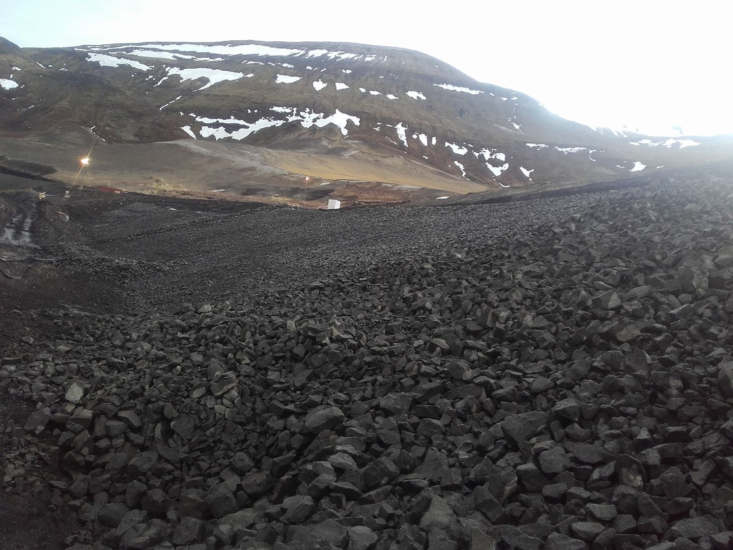 Efnisvinnsla á verksvæði